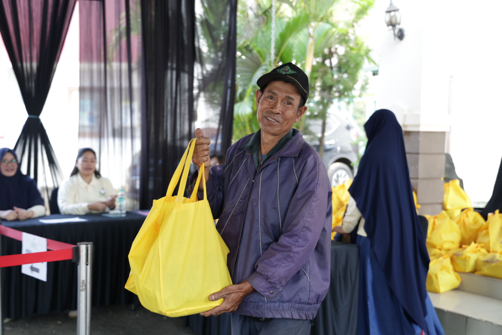 Bazar Sembako Murah PWP RU Cilacap, Belanja Hemat Sekaligus Berbagi untuk Sesama
