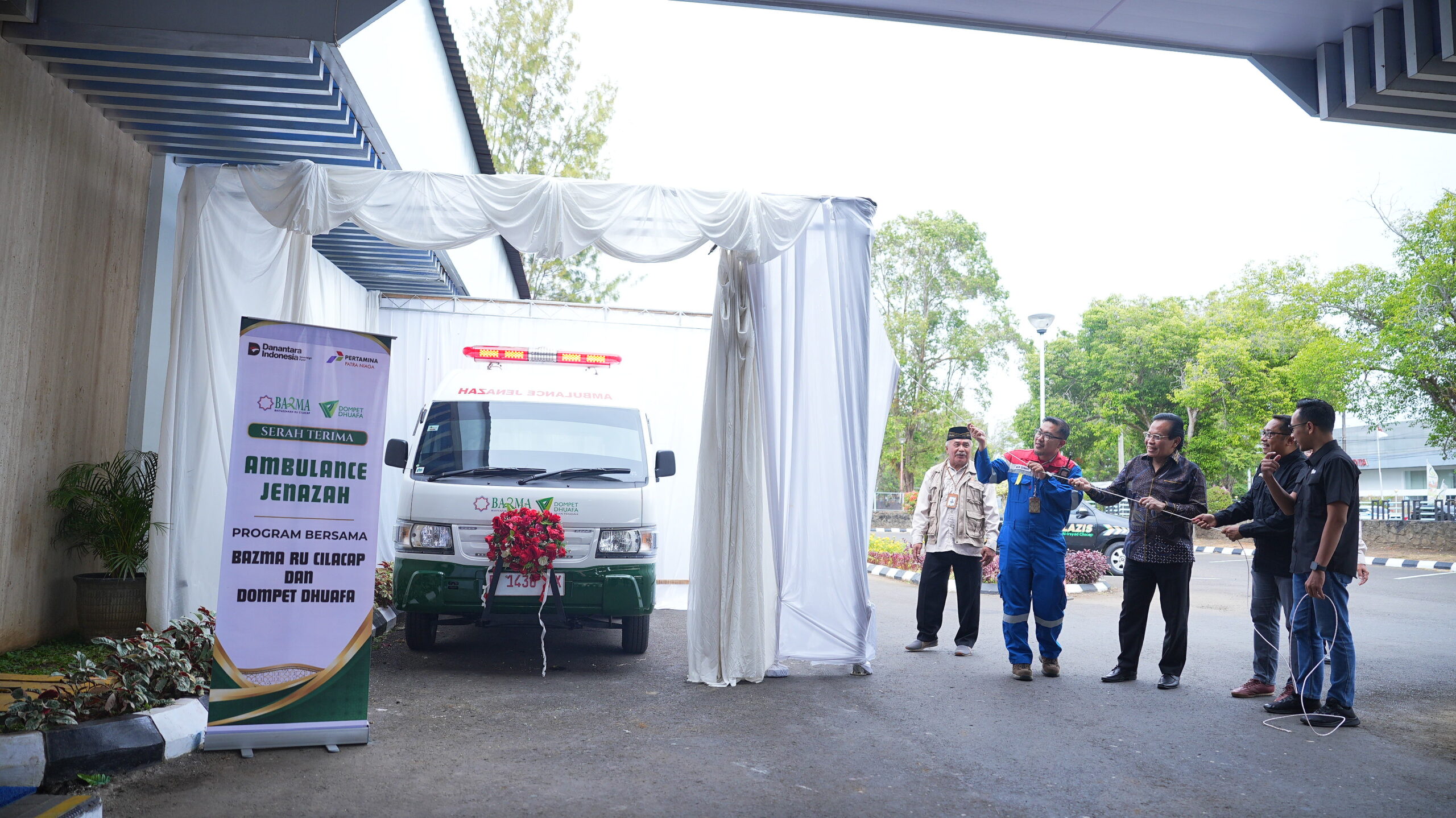 Satu Ambulans, Ribuan Harapan: Ikhtiar BAZMA RU Cilacap Tingkatkan Layanan Sosial